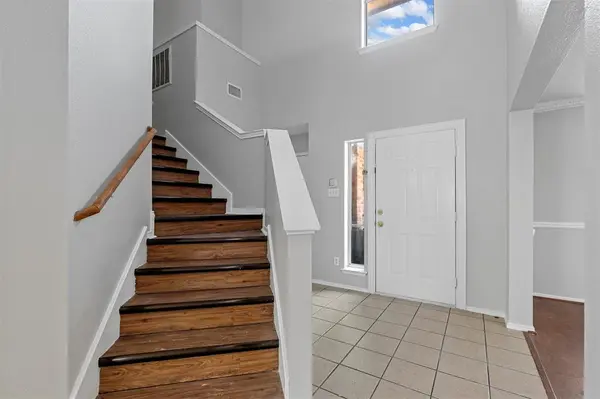 813 Jockey Club Lane, Fort Worth, TX 76179