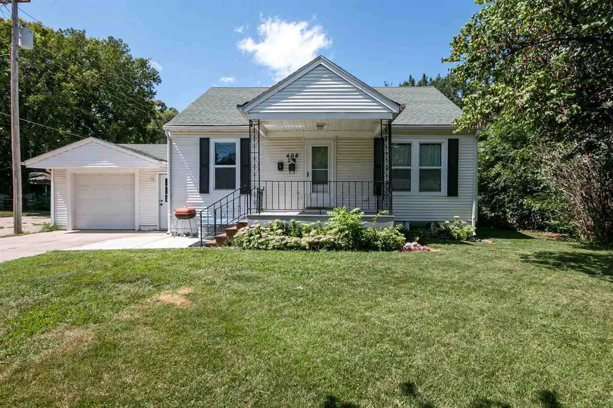 408 S 6th ST, Manhattan, KS 66502