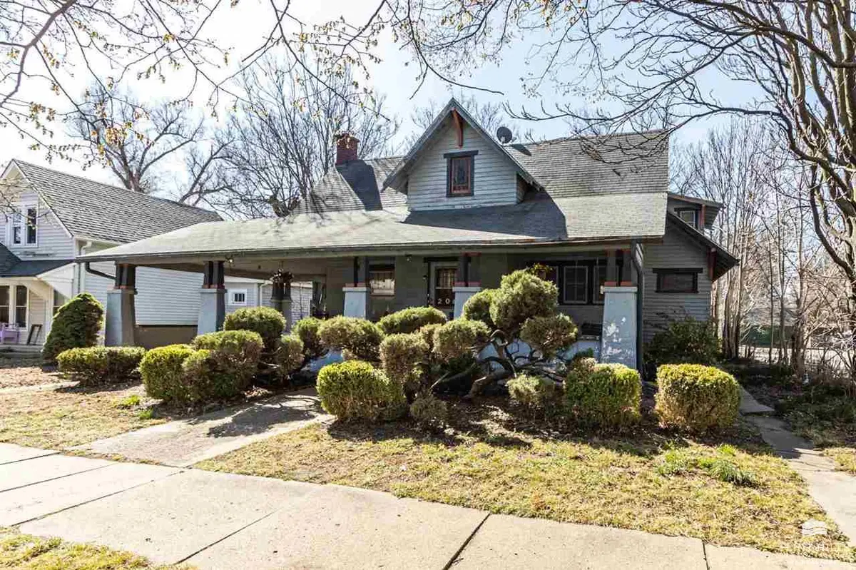 204 NE 6th, Abilene, KS 67410