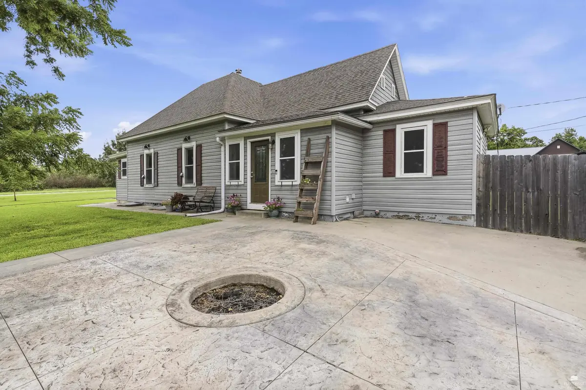 102 Fir, Wakefield, KS 67487