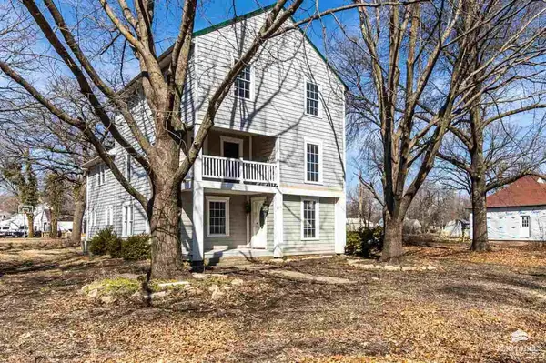 219 S Iowa, Riley, KS 66531