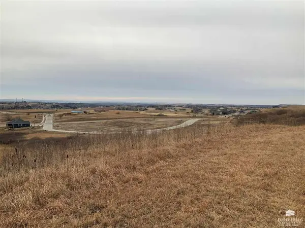 5409 MacNaughten, Manhattan, KS 66503