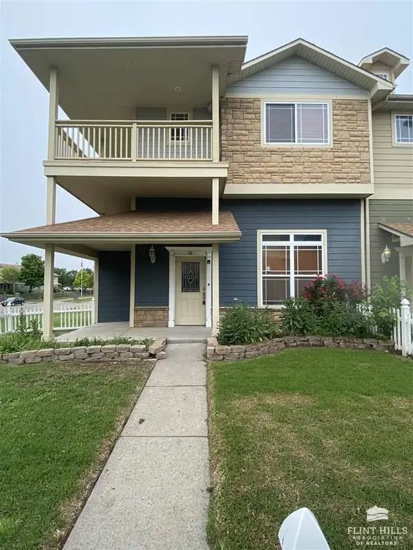 26 Fuller, Junction City, KS 66441