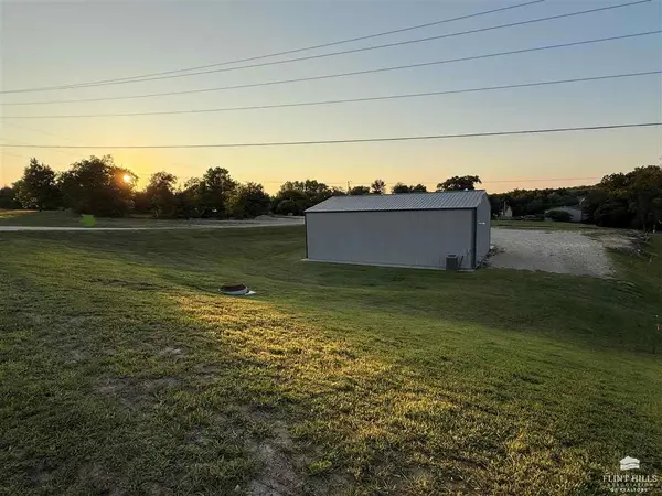 2500 K 18 HWY, Junction City, KS 66441