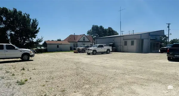 2000 W Walnut ST, Herington, KS 67449