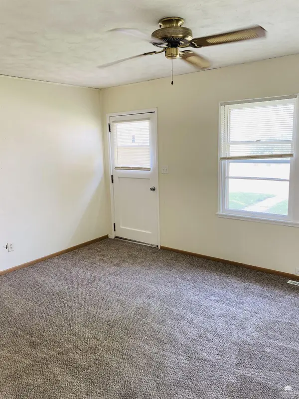 705 N Eisenhower DR, Junction City, KS 66441
