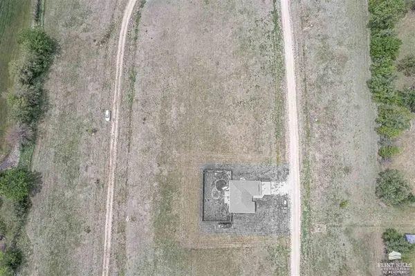 0 Mapleway, Woodbine, KS 67492