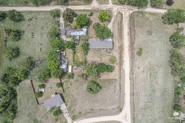 0 Mapleway, Woodbine, KS 67492