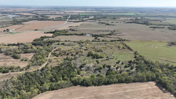 0 Emmons Creek RD, Manhattan, KS 66502