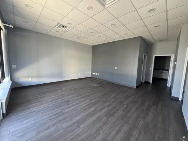 613 5th ST, Clay Center, KS 67432