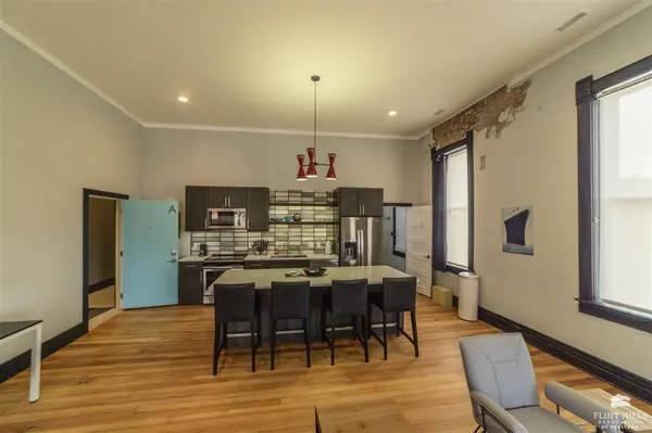115 NW 3rd ST, Abilene, KS 67410