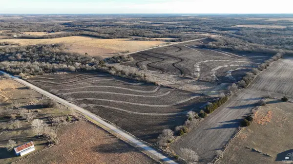 230 Rock Creek RD, Quenemo, KS 66528