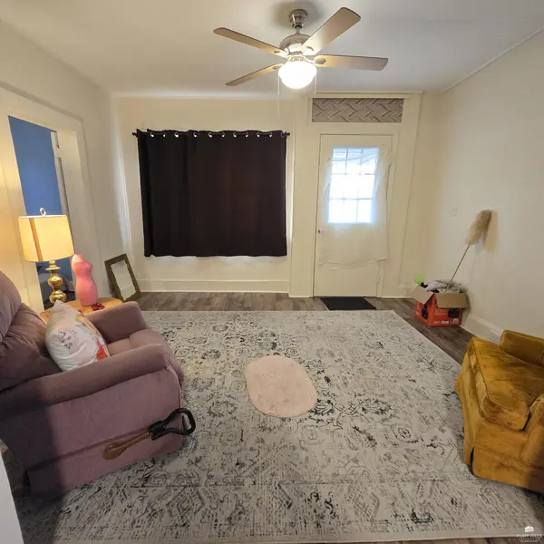 301 N Poplar ST, Solomon, KS 67480