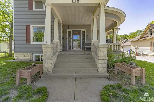 118 S Jefferson ST, Junction City, KS 66441