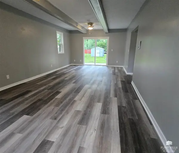 111 W 5th ST, Solomon, KS 67480