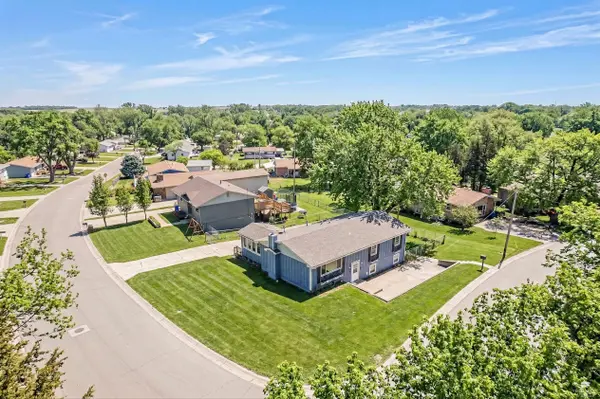 1741 BEL AIR DR, Junction City, KS 66441