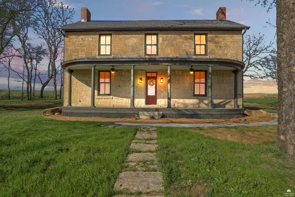 12501 Humboldt Creek RD, Junction City, KS 66441