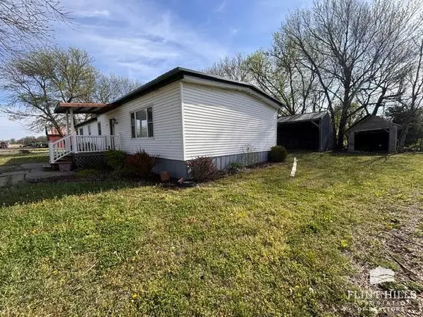205 S Fifth ST, White City, KS 66872