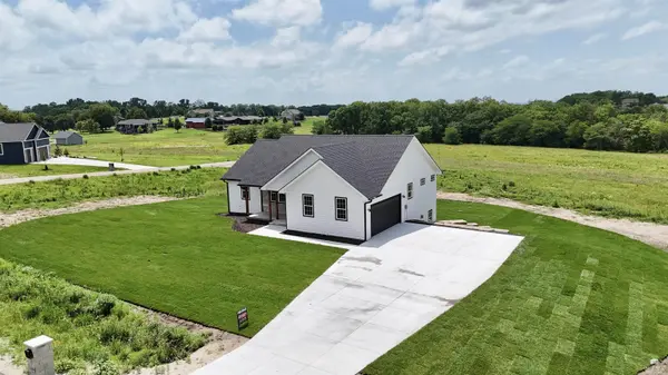 14290 Prairie Trail, Wamego, KS 66547