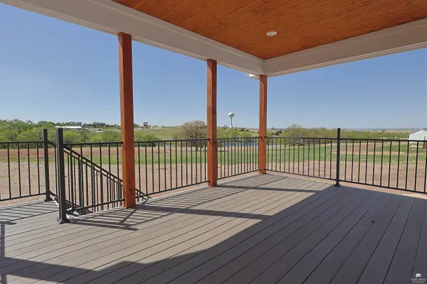 14290 Prairie Trail, Wamego, KS 66547