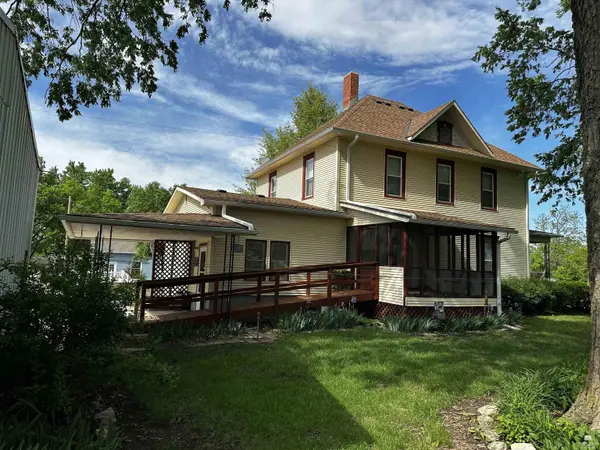 1001 Lincoln ST, Blue Rapids, KS 66411