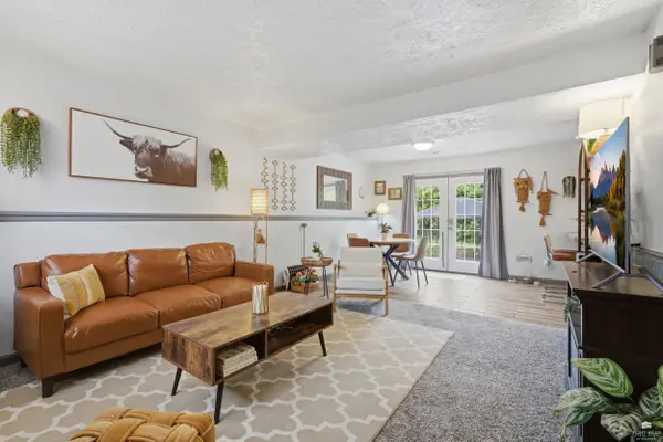 3312-3314 Fairman CIR, Manhattan, KS 66503