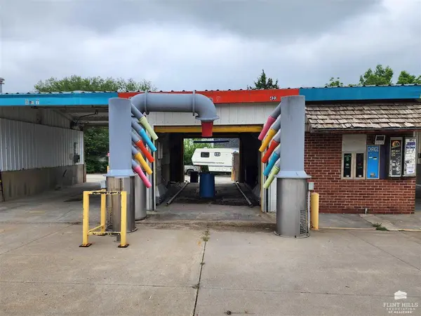423 S Washington ST, Junction City, KS 66441