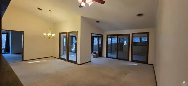 2909 Tatarrax DR, Manhattan, KS 66502