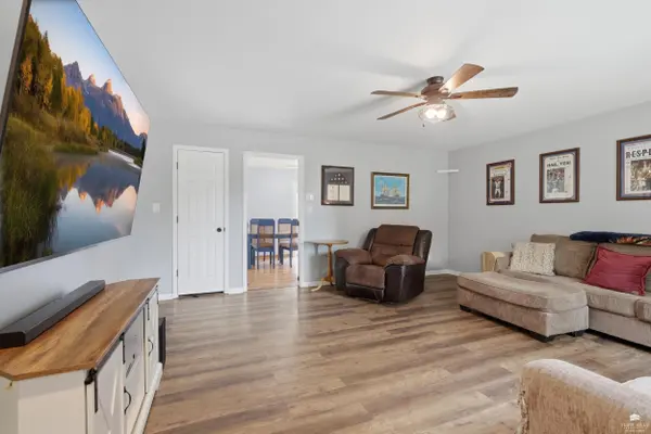 326 Stallion CIR, Ogden, KS 66517