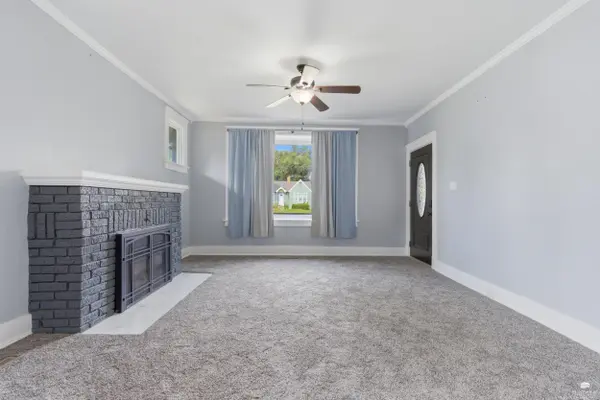 313 S Adams St, Junction City, KS 66441