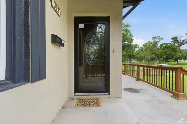 313 S Adams St, Junction City, KS 66441