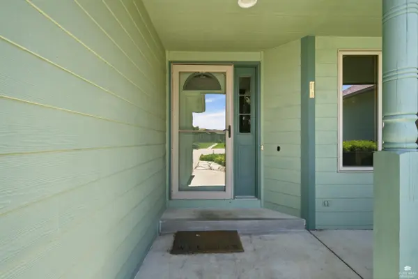 9155 Lindsey CIR, Manhattan, KS 66502