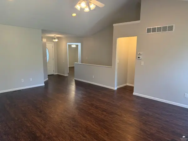3898 Golden Eagle DR, Manhattan, KS 66502