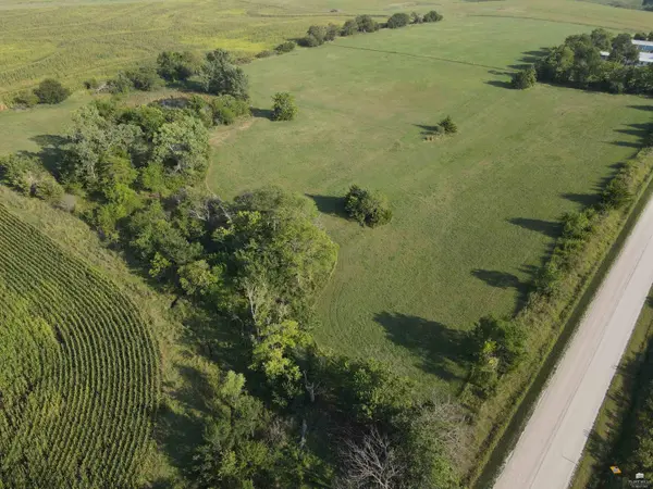 20633 Wheaton Rd, Wheaton, KS 66521