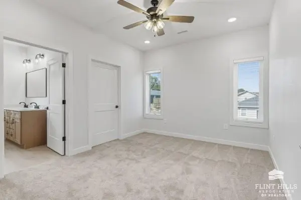 1104 Highland Drive DR, Concordia, KS 66901