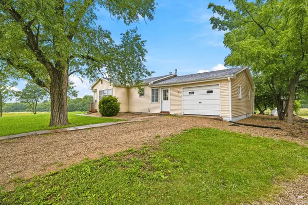 6790 Flush Rd, St. George, KS 66535