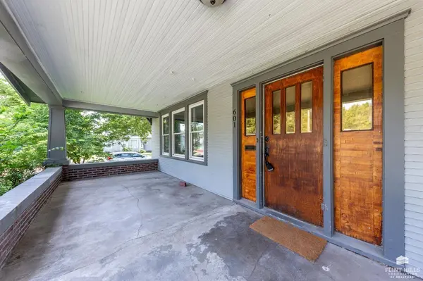 601 N Juliette AVE, Manhattan, KS 66502