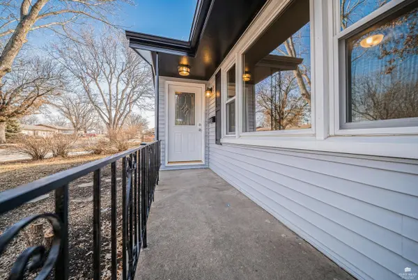 941 Cedar ST, Junction City, KS 66441
