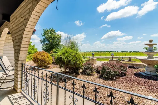 763 Highway 43, Hope, KS 67451