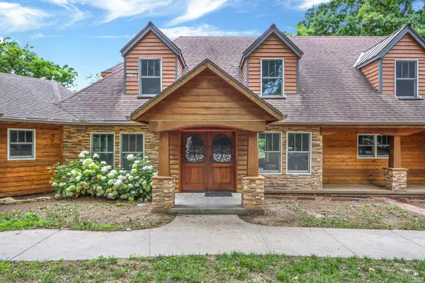 151 Bethany DR, Manhattan, KS 66503