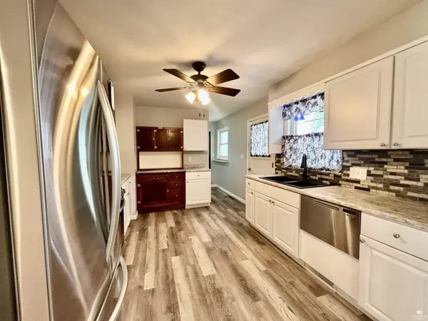 516 Hillside ST, Abilene, KS 67410