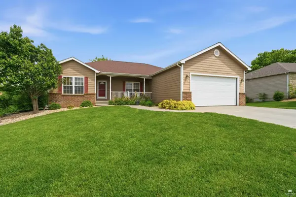 512 Harland DR, Manhattan, KS 66503