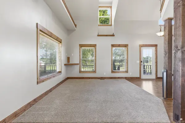 1262 29th RD, Clifton, KS 66937