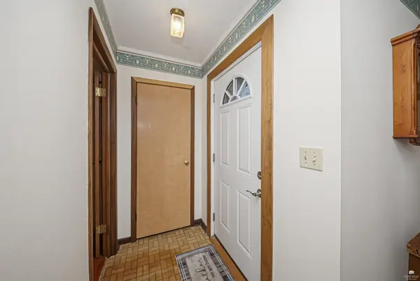 520 NE 12th ST, Abilene, KS 67410