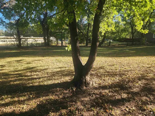 1521 Custer RD, Junction City, KS 66441