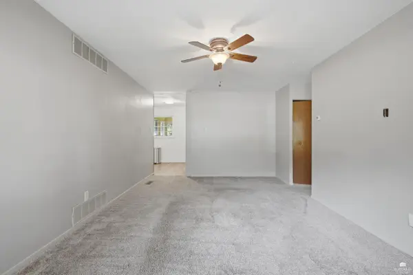 2038 College VW, Manhattan, KS 66502