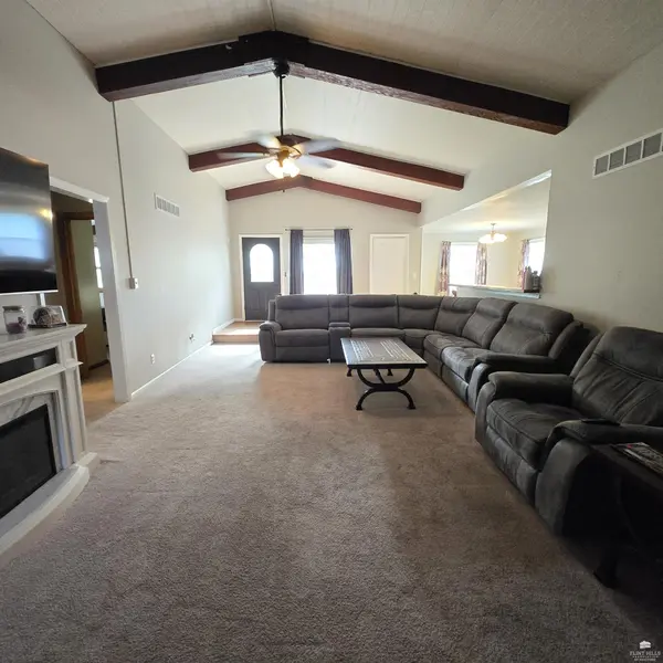 1212 N Campbell ST, Abilene, KS 67410