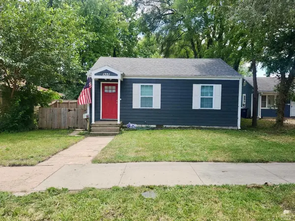 1321 Colorado ST, Manhattan, KS 66502