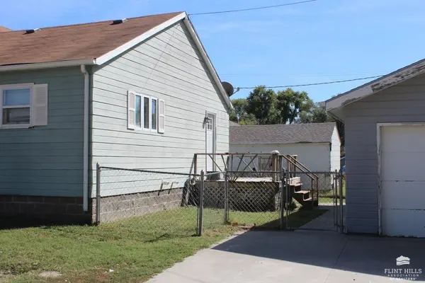 210 Linden ST, Ogden, KS 66517