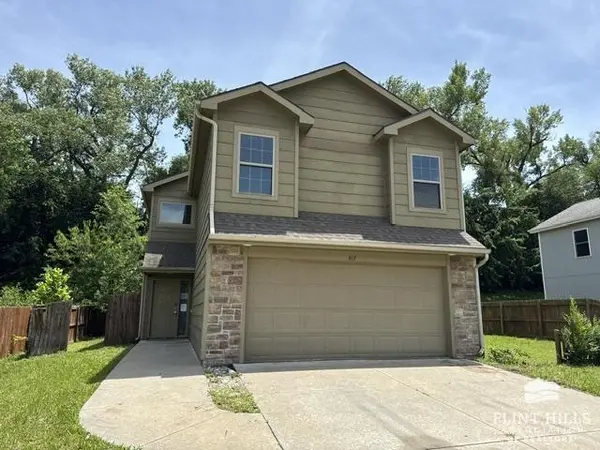 807 S Clay ST, Junction City, KS 66441